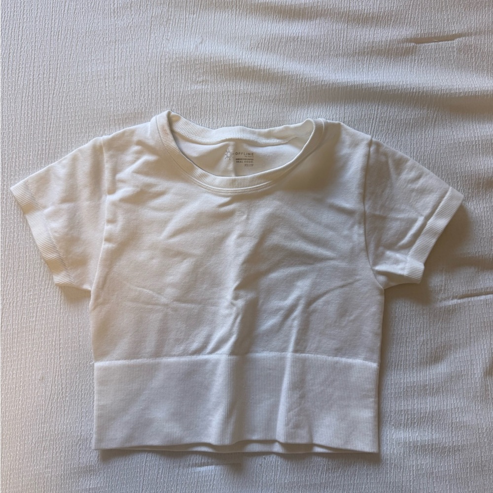 cropped offline workout top